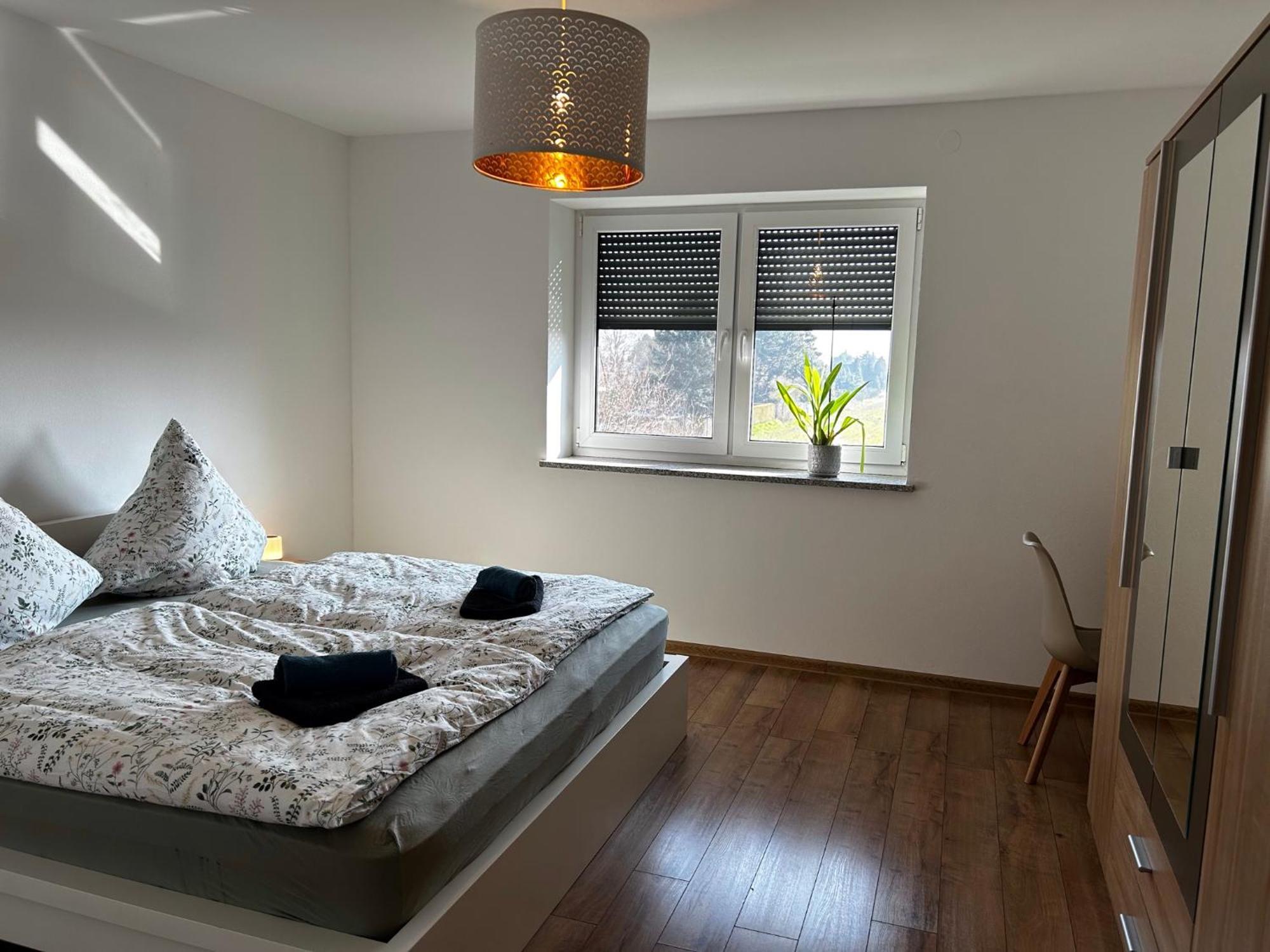 Stadt. Land. See. Ferienwohnung ไลป์ซิก ภายนอก รูปภาพ